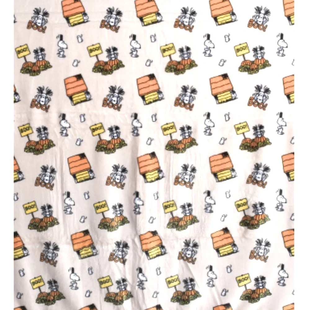 Peanuts Snoopy Halloween Fall Velvet Loft Throw Blanket with Pumpkins 50” x 70”